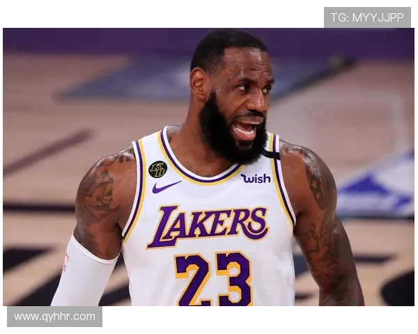 暴扣如雷！阿门・汤普森野球场碾压级统治力震撼全场(1)